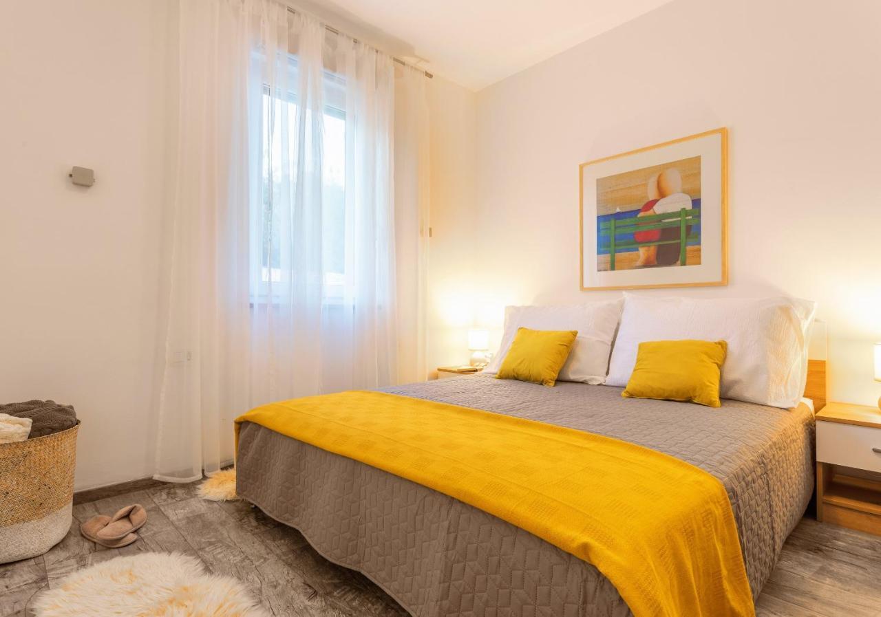Apartman Olive スペタル エクステリア 写真